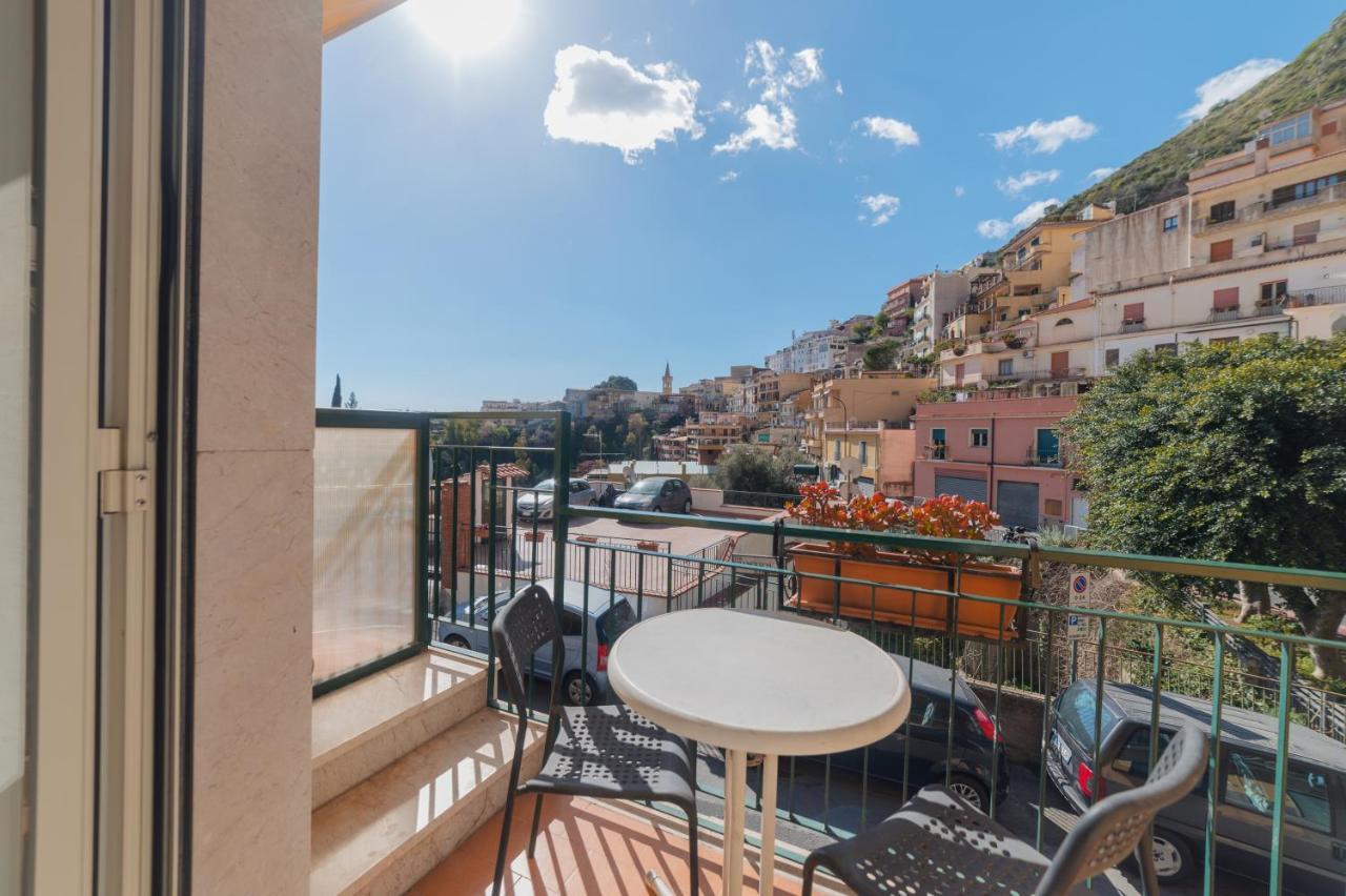 Fontana Vecchia Bed & Breakfast Taormina Exterior foto